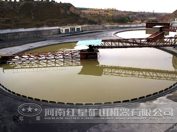 濃縮機(jī) 濃縮機(jī)